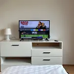 Studio Apartment Near Linz Main Train Station